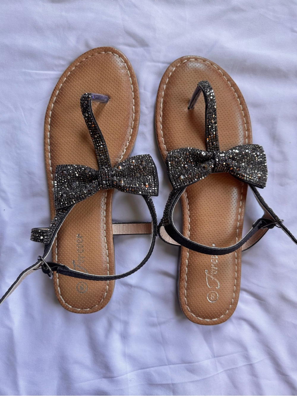 Forever Black Rhinestone Embellished Bow Sandals Summer Cute Size 8